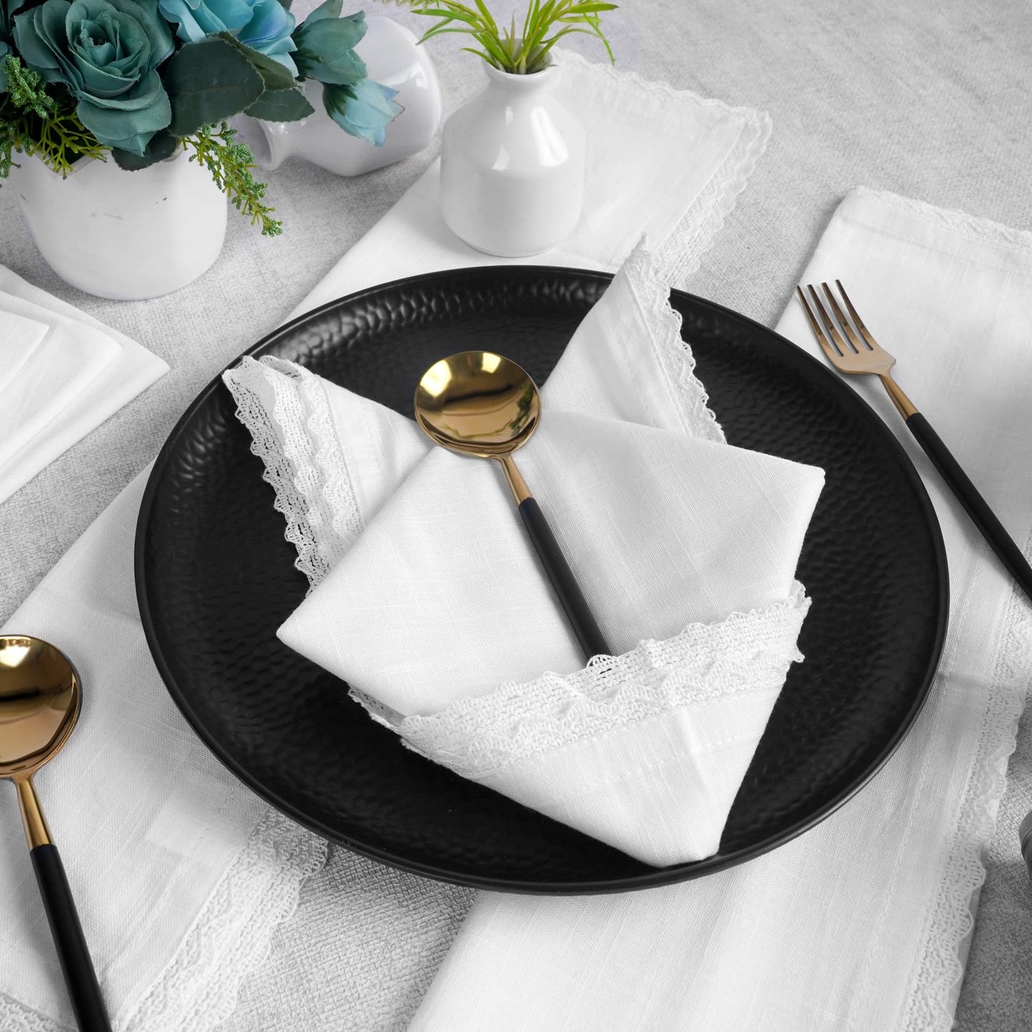 Fingercraft 12-Pack Modern Luxe Napkins