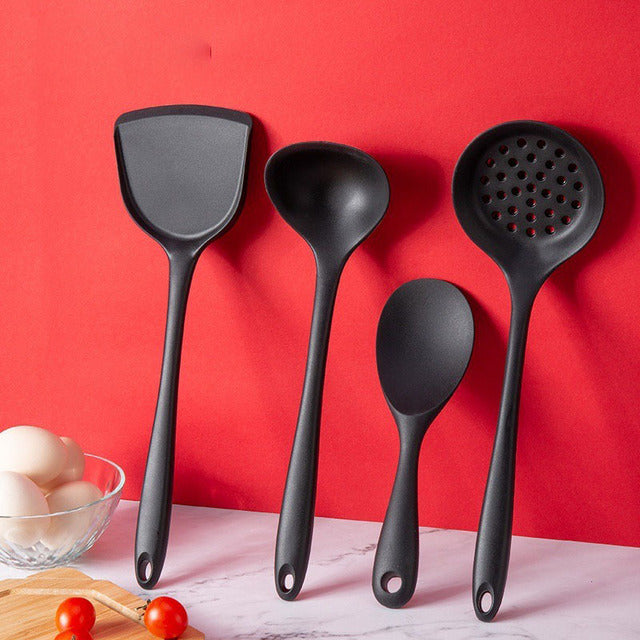 Timeless Noir Silicone Kitchenware Cooking Set