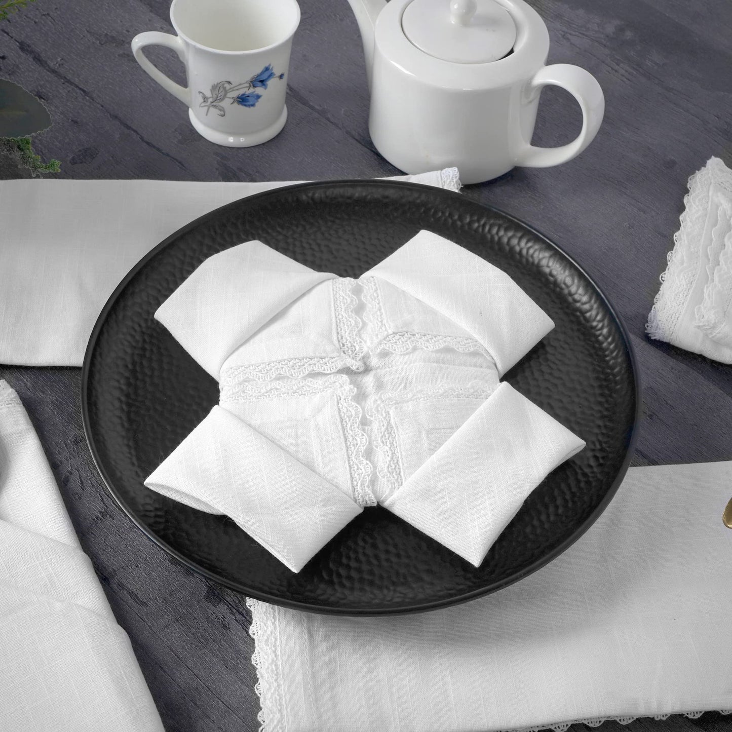 Fingercraft 12-Pack Modern Luxe Napkins